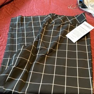 Wide leg dress pants